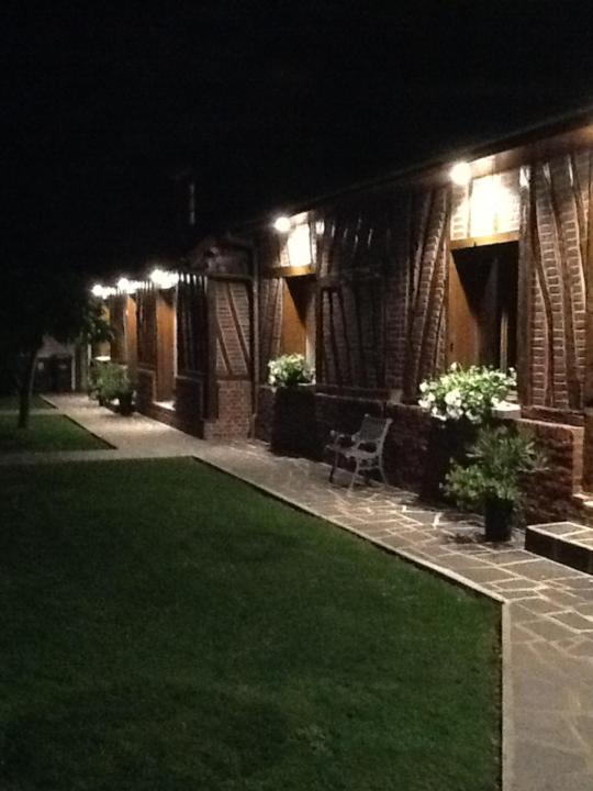 Les Chambres De Paule Thieulloy-l'Abbaye Екстер'єр фото